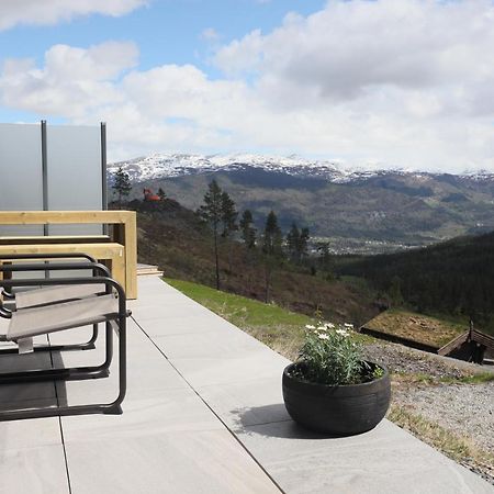 Tiny Mountain Cabin With A Panoramic View Giljane 외부 사진