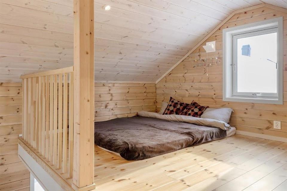 Tiny Mountain Cabin With A Panoramic View Giljane 외부 사진