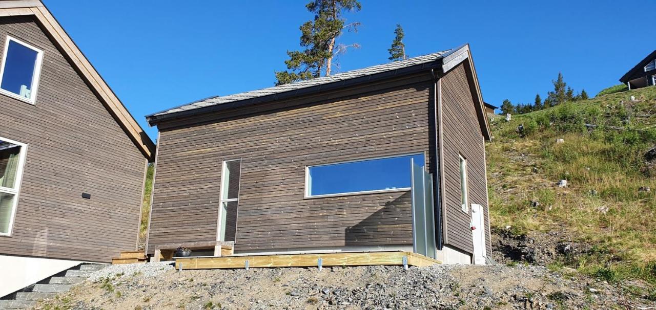 Tiny Mountain Cabin With A Panoramic View Giljane 외부 사진